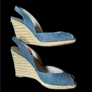 Michael Kors Vivian Wedge - Size 8.5